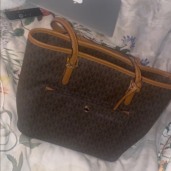 Micheal kors tote bag - Picture 1 of 5